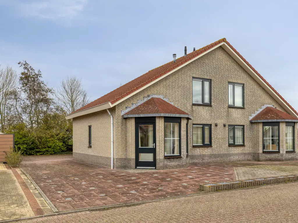 Dijkweg 47, STAVENISSE