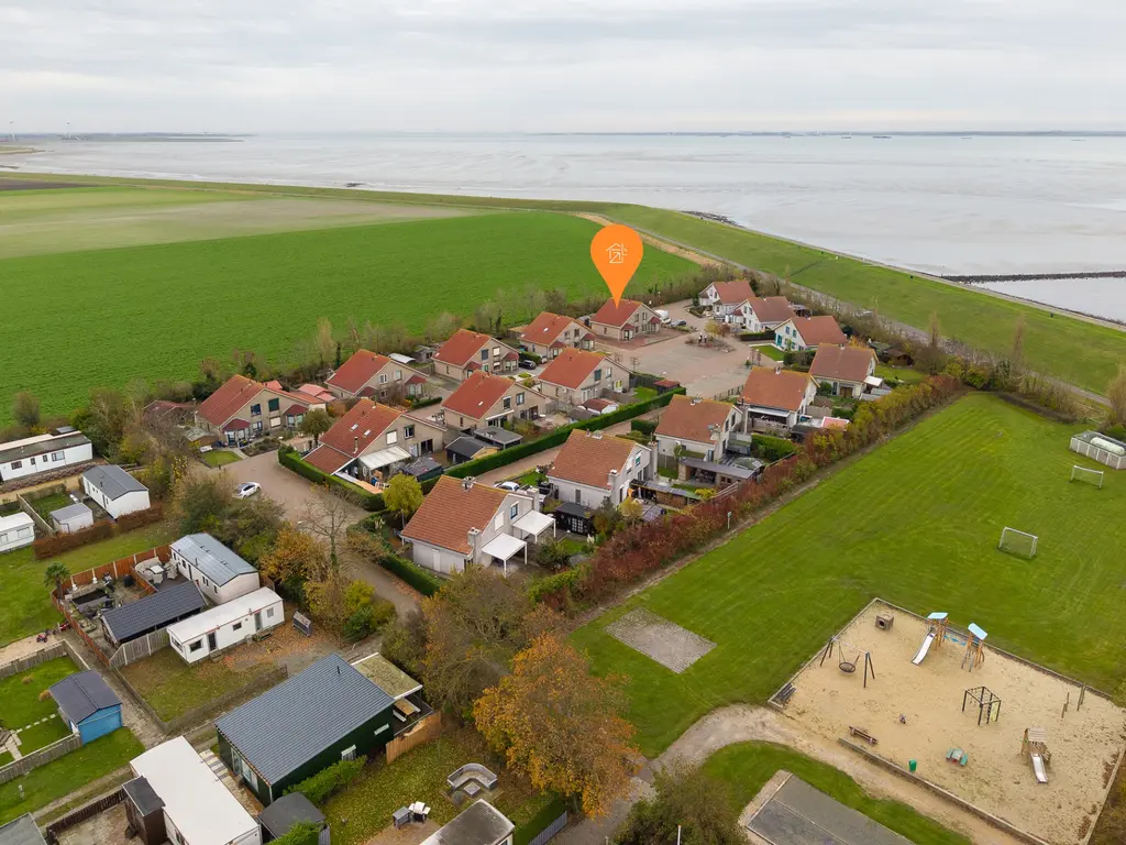 Dijkweg 47, STAVENISSE