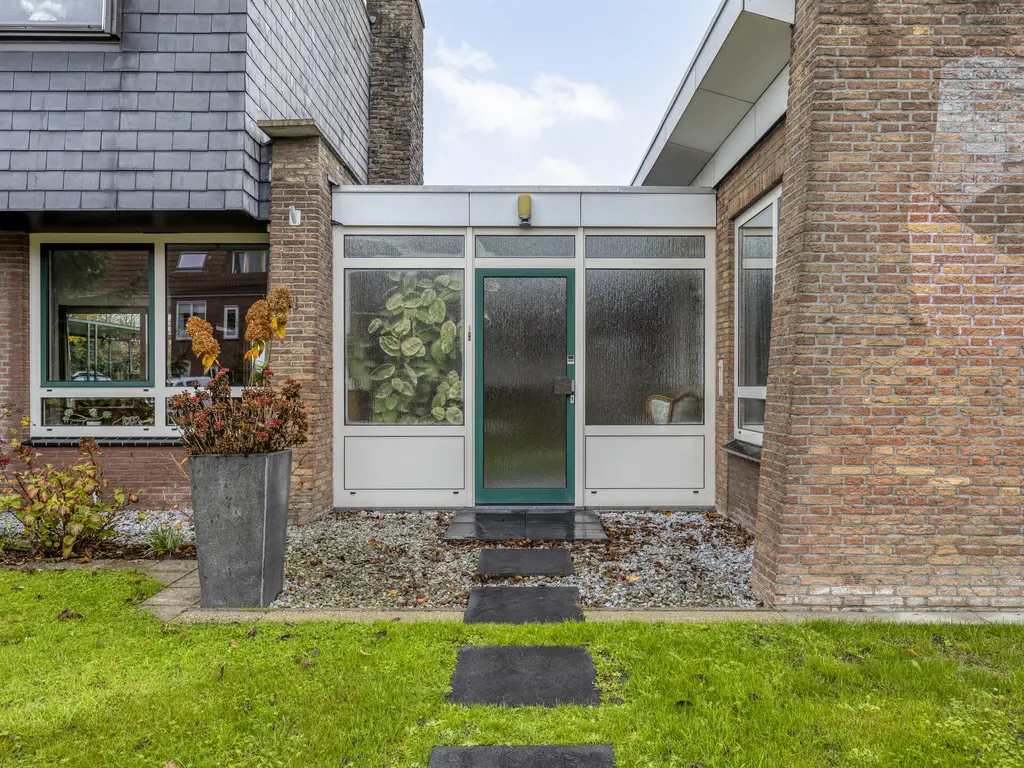 Dorpsweg 11, OUD-VOSSEMEER