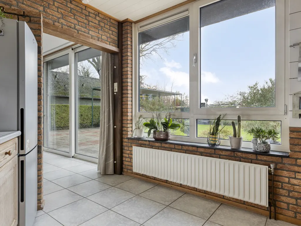 Dorpsweg 11, OUD-VOSSEMEER