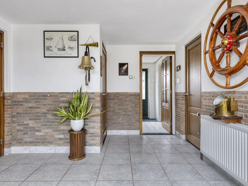 Dorpsweg 11, OUD-VOSSEMEER