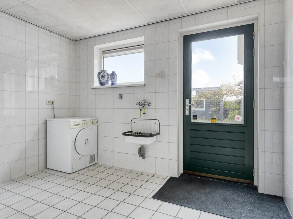 Dorpsweg 11, OUD-VOSSEMEER