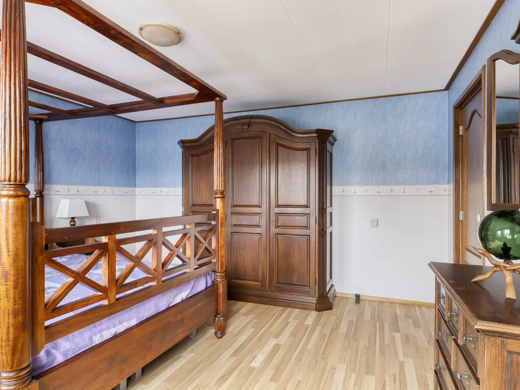 Dorpsweg 11, OUD-VOSSEMEER