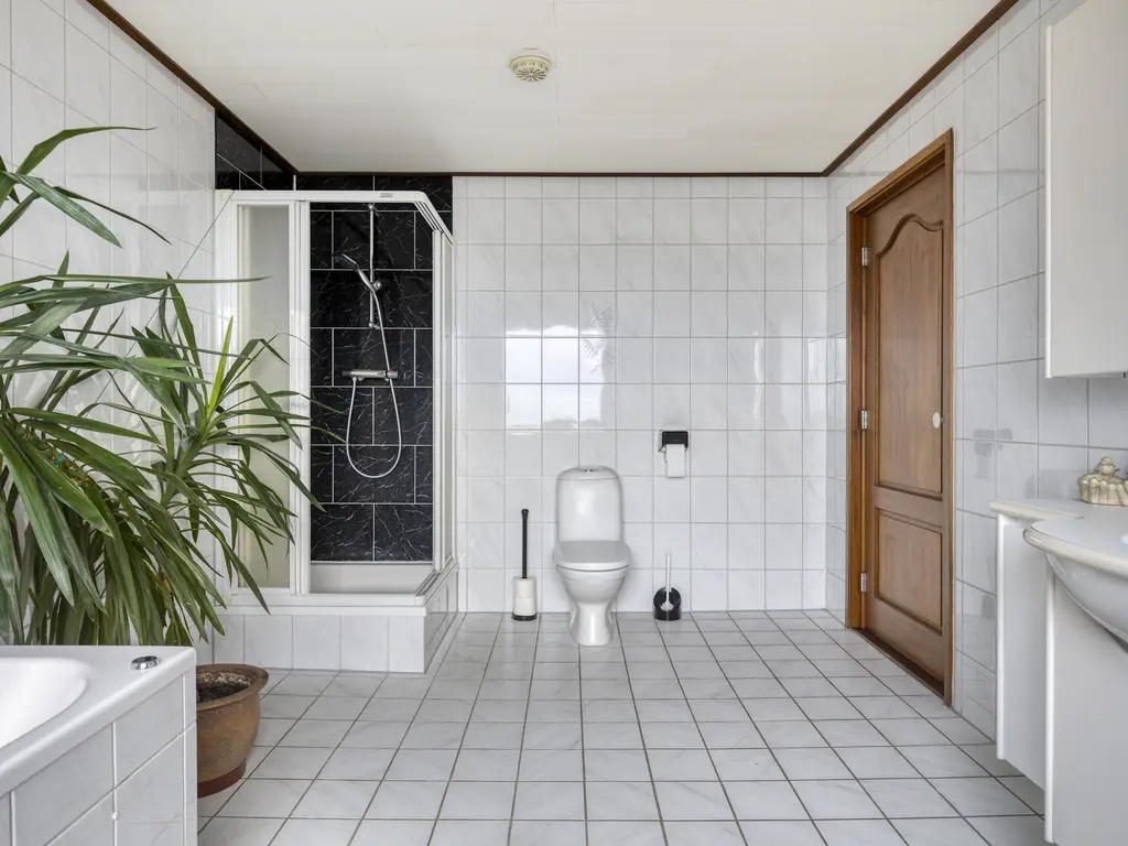 Dorpsweg 11, OUD-VOSSEMEER