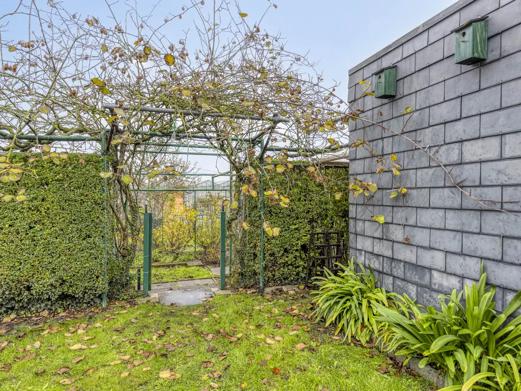 Dorpsweg 11, OUD-VOSSEMEER