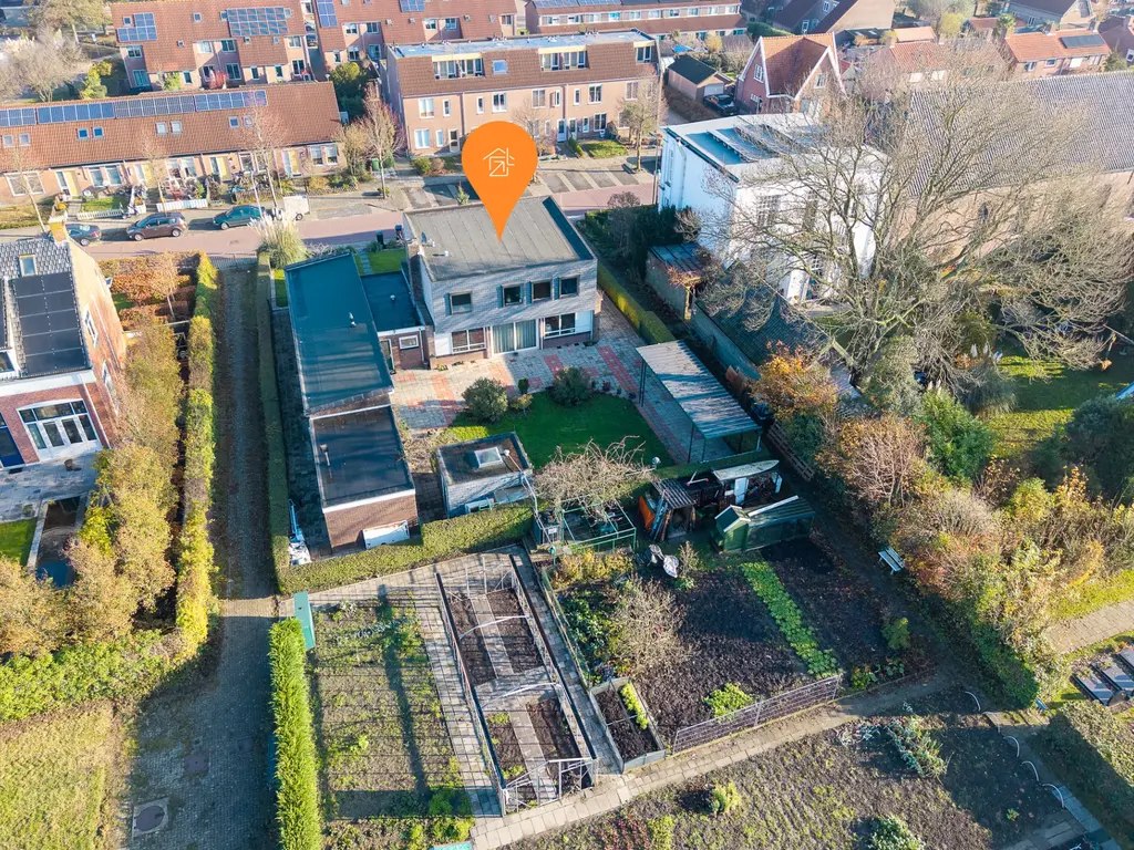 Dorpsweg 11, OUD-VOSSEMEER