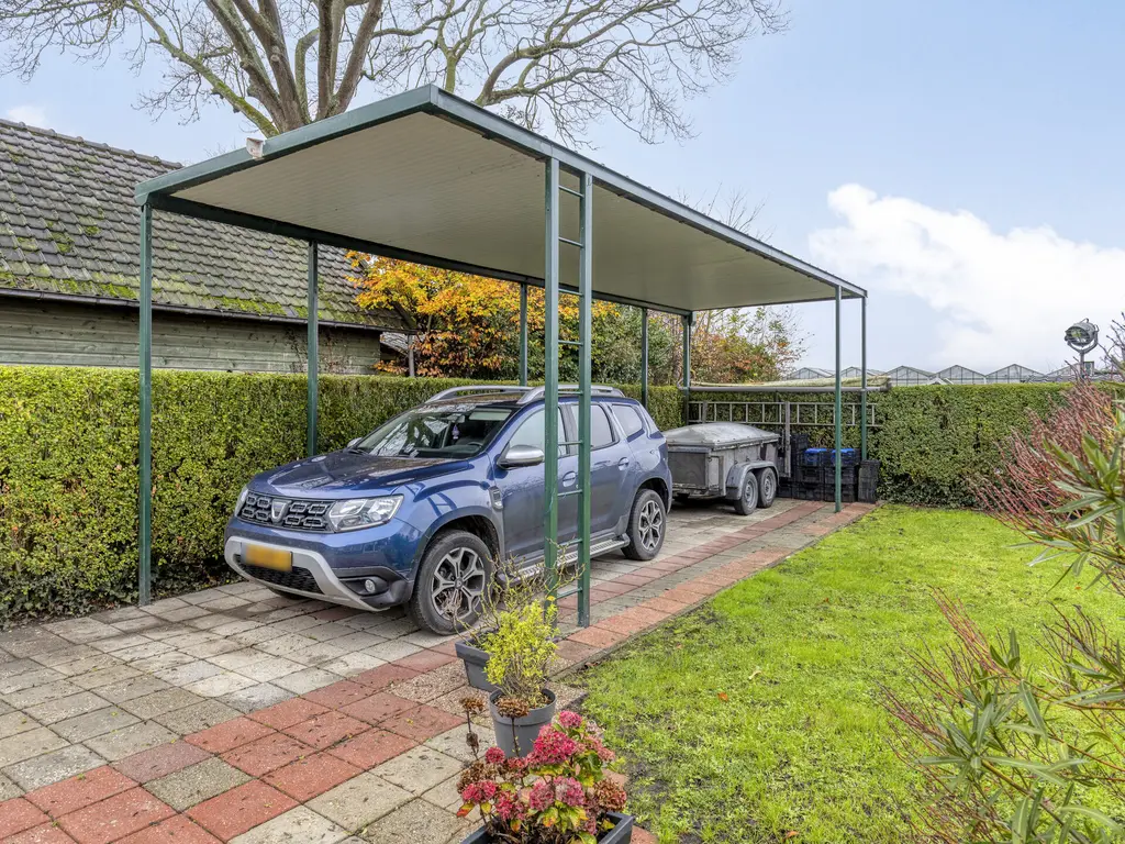 Dorpsweg 11, OUD-VOSSEMEER