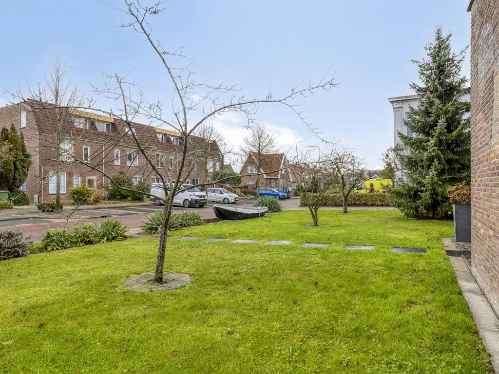 Dorpsweg 11, OUD-VOSSEMEER