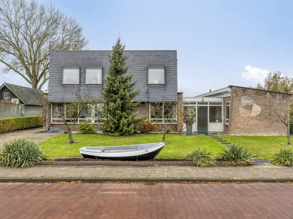 Dorpsweg 11, OUD-VOSSEMEER