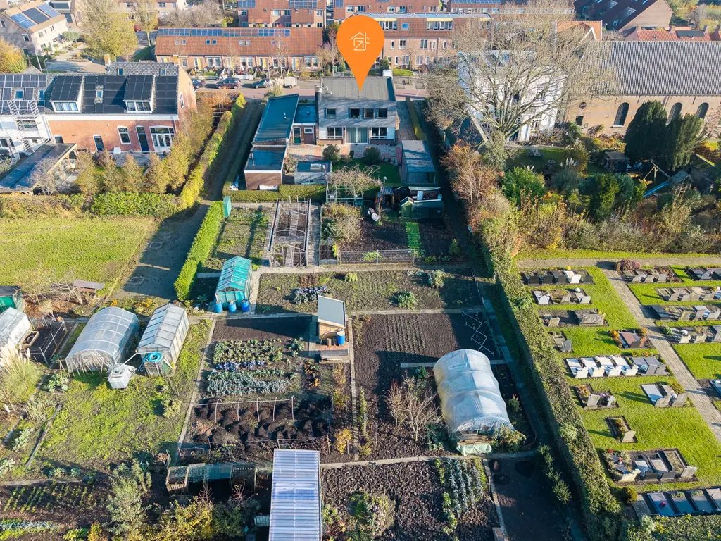 Dorpsweg 11, OUD-VOSSEMEER