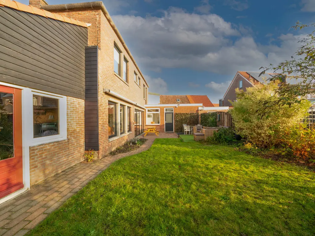 Zuidstraat 1, POORTVLIET