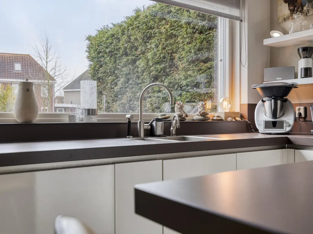 Van Zeylstraat 26, OUD-VOSSEMEER