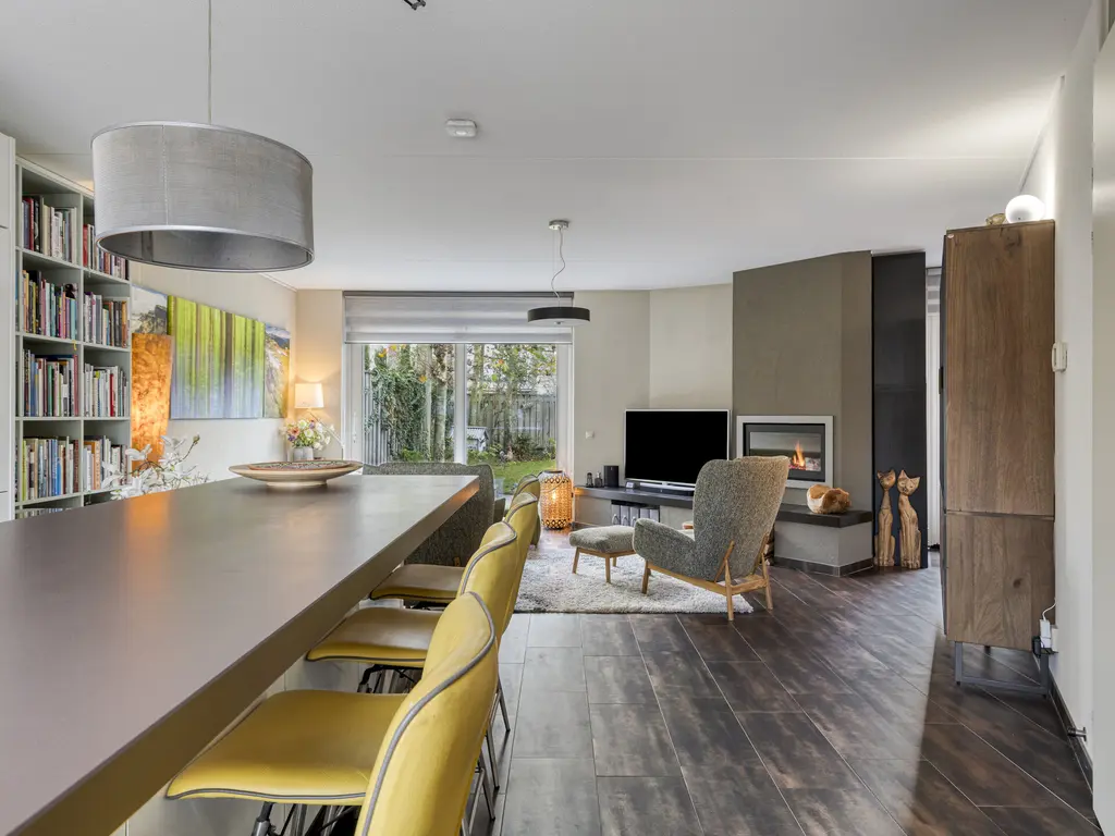 Van Zeylstraat 26, OUD-VOSSEMEER