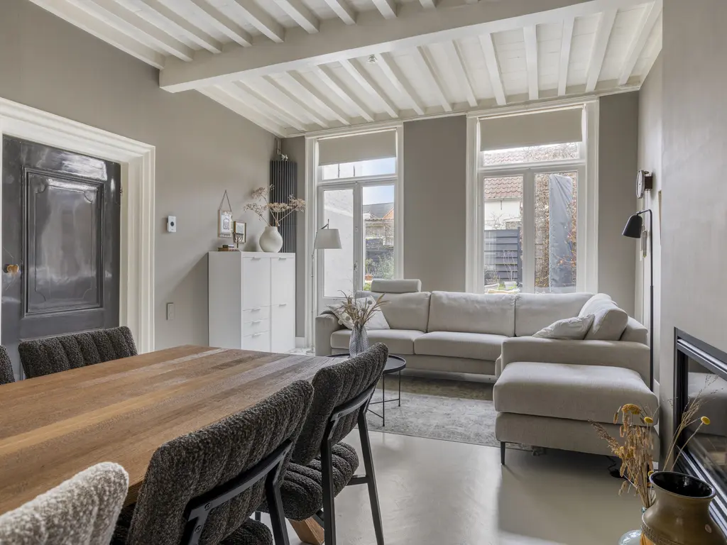 Dalemsestraat 16, THOLEN