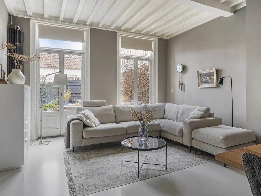 Dalemsestraat 16, THOLEN