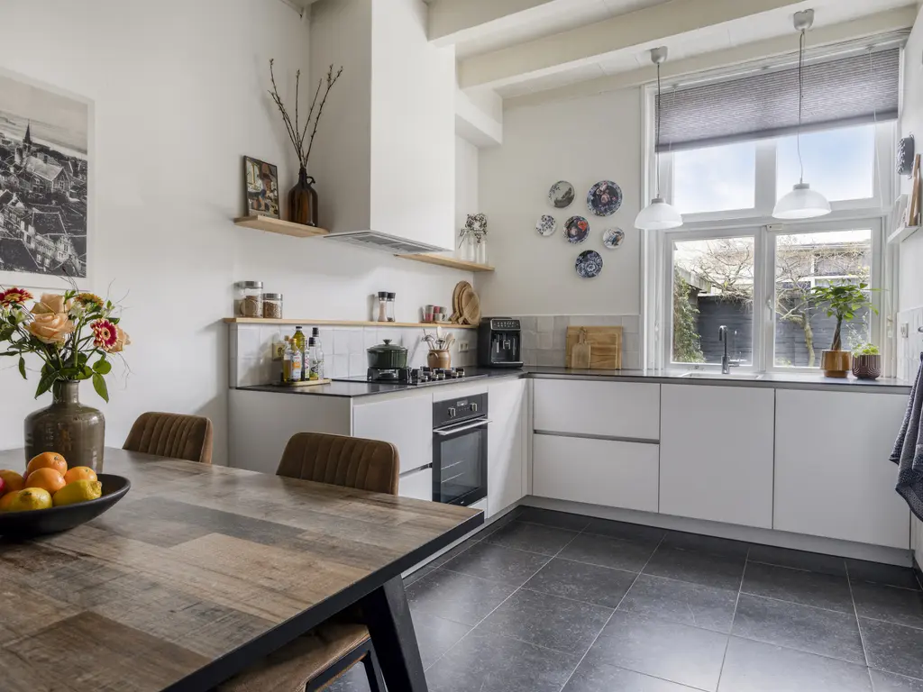 Dalemsestraat 16, THOLEN