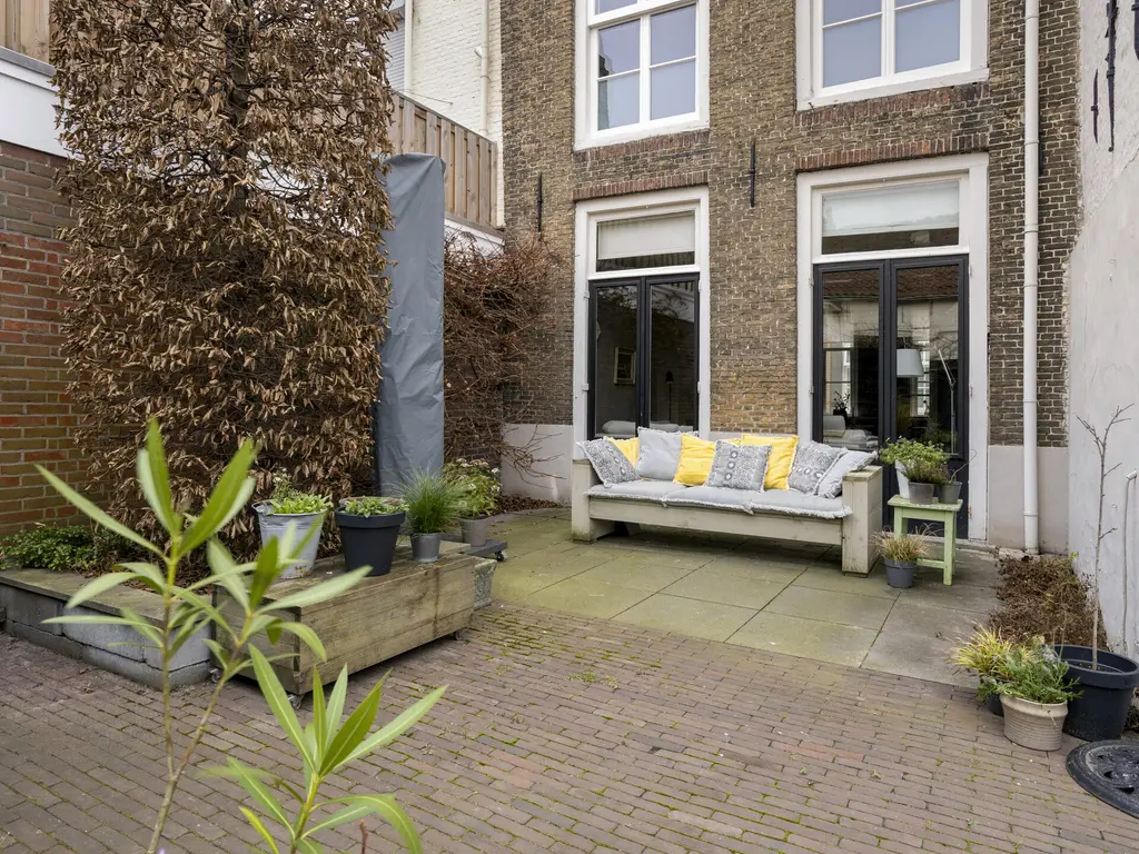 Dalemsestraat 16, THOLEN