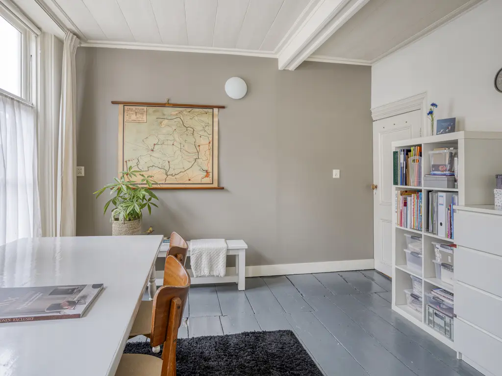 Dalemsestraat 16, THOLEN