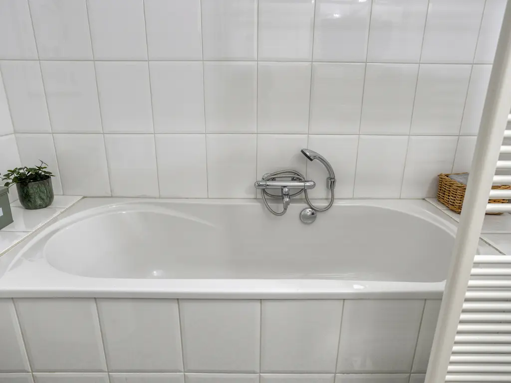 Dalemsestraat 16, THOLEN