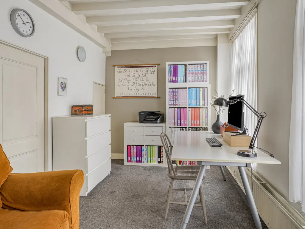 Dalemsestraat 16, THOLEN