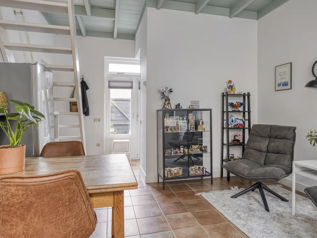 Dalemsestraat 16, THOLEN