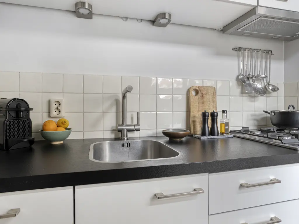 Dalemsestraat 16, THOLEN