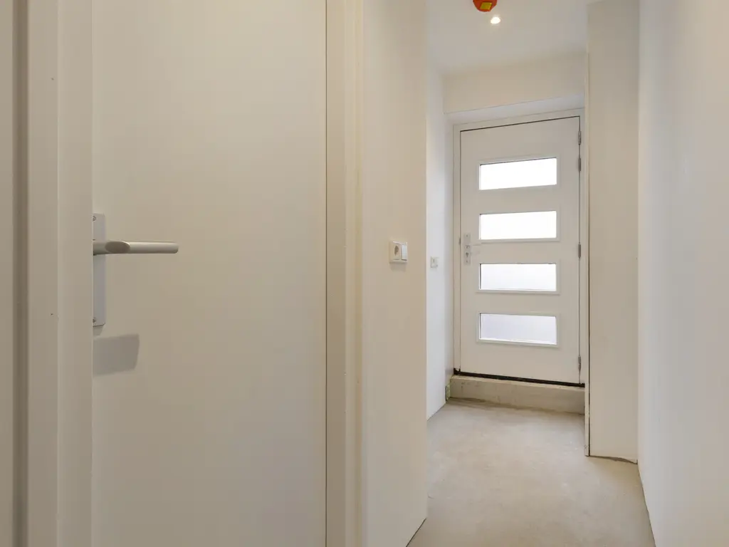 Molendijk 12, STAVENISSE