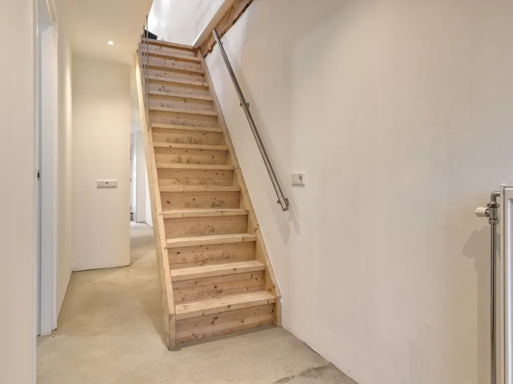 Molendijk 12, STAVENISSE