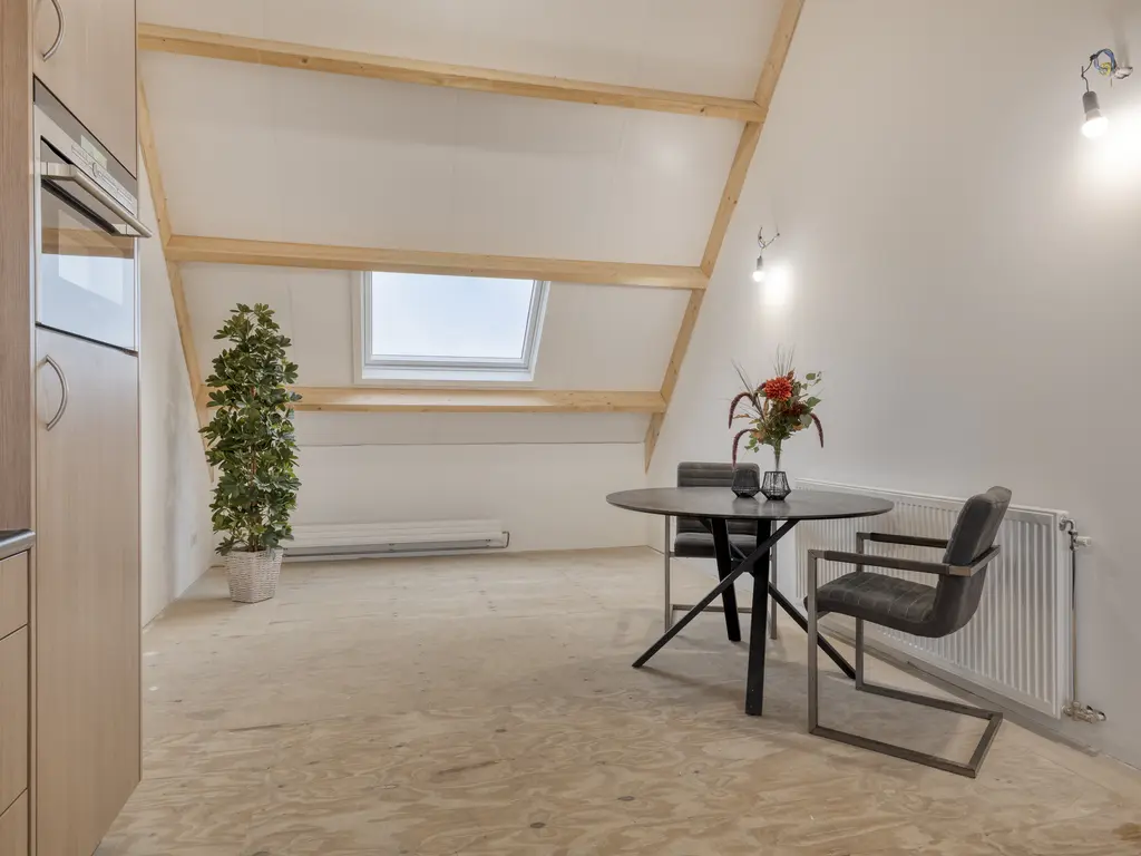 Molendijk 12, STAVENISSE