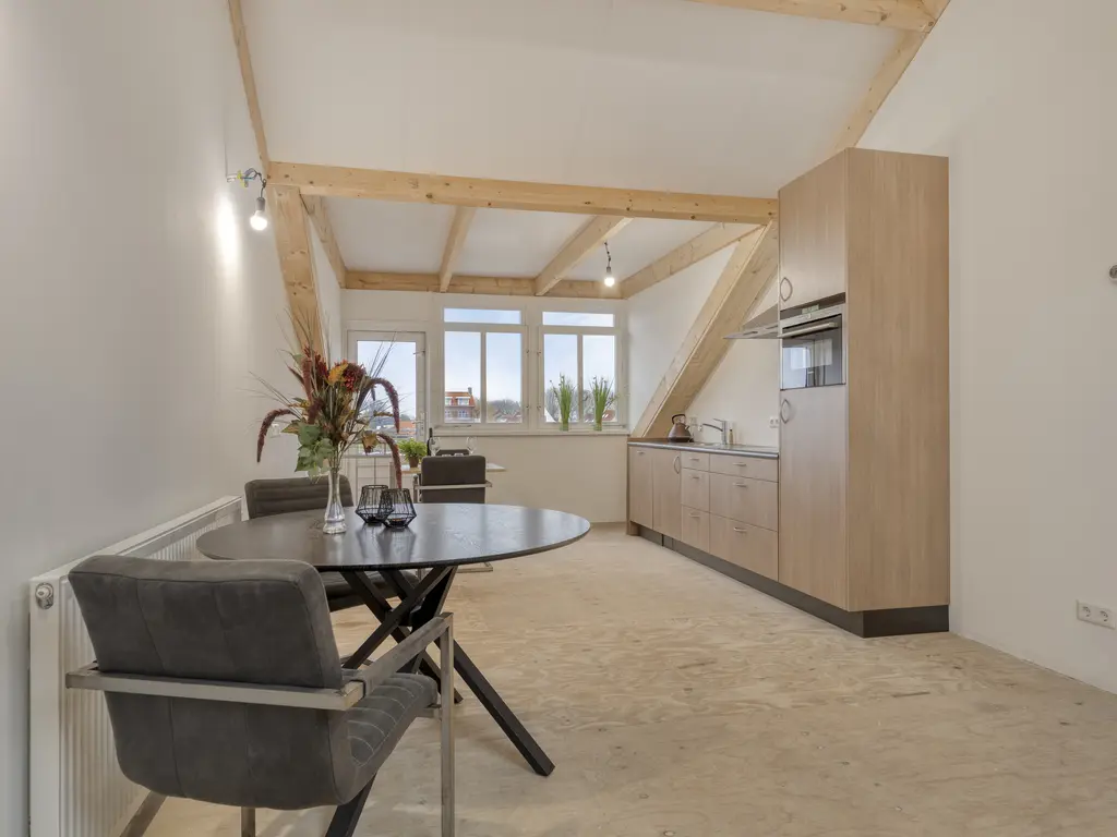 Molendijk 12, STAVENISSE