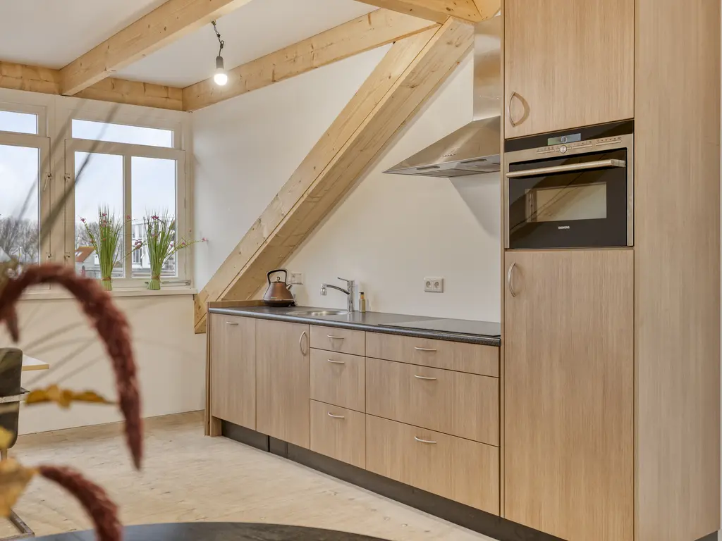 Molendijk 12, STAVENISSE