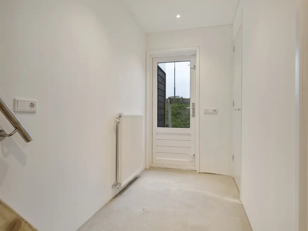 Molendijk 12, STAVENISSE