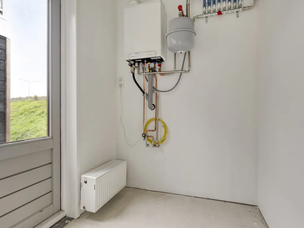 Molendijk 12, STAVENISSE