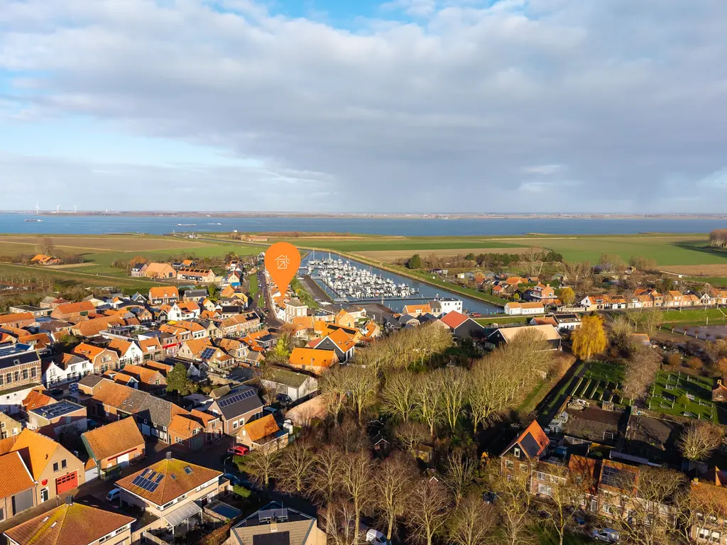 Molendijk 12, STAVENISSE