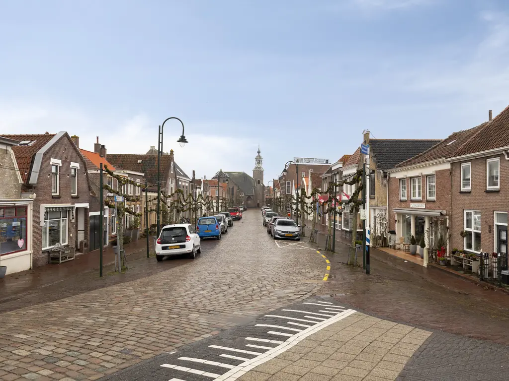 Molendijk 12, STAVENISSE