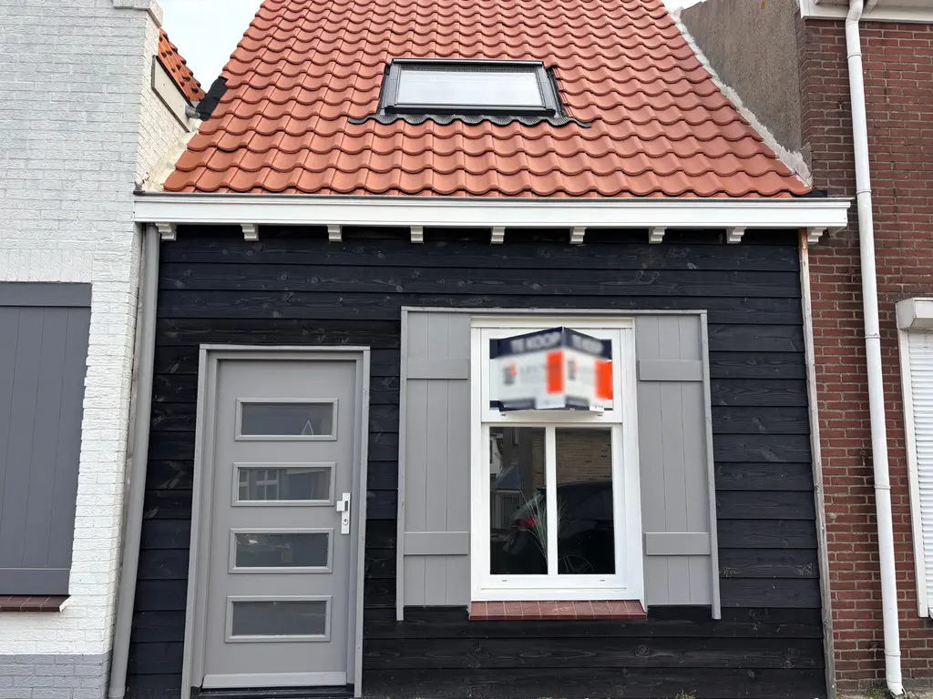 Molendijk 12, STAVENISSE