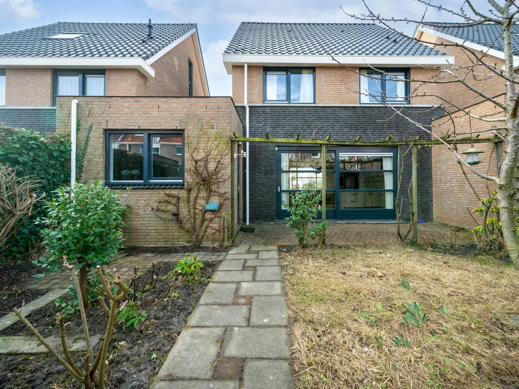 Tjalk 4, SINT-ANNALAND