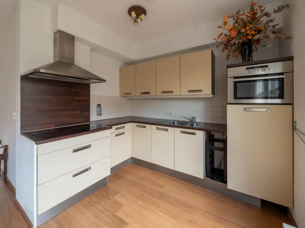 Tjalk 4, SINT-ANNALAND