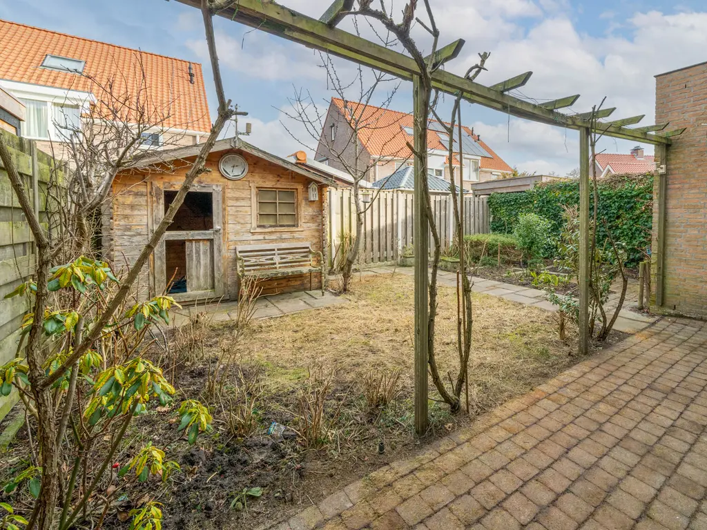 Tjalk 4, SINT-ANNALAND