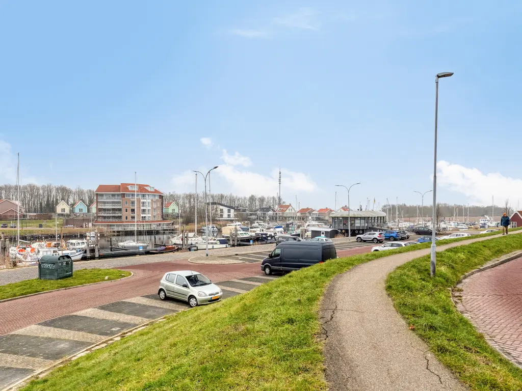 Dalemsestraat 25b, THOLEN