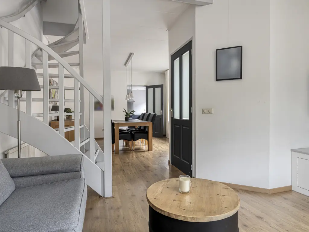 Minneputtestraat 1, THOLEN