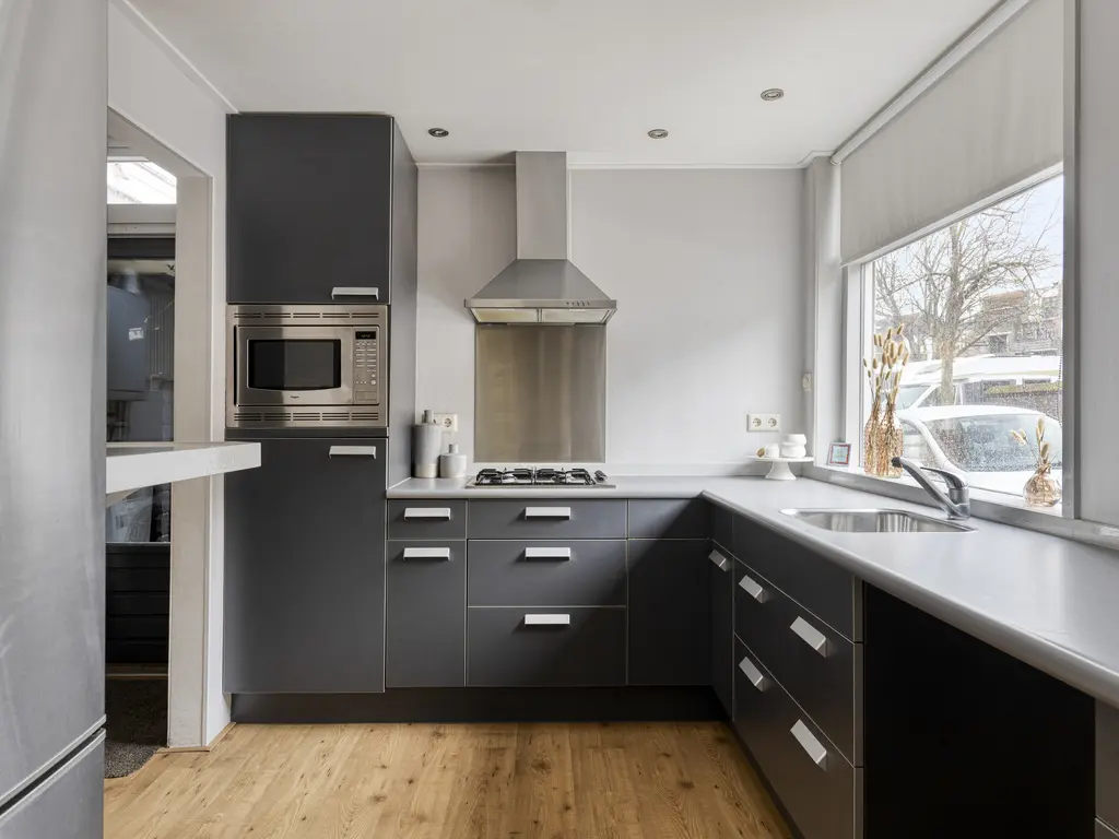 Minneputtestraat 1, THOLEN