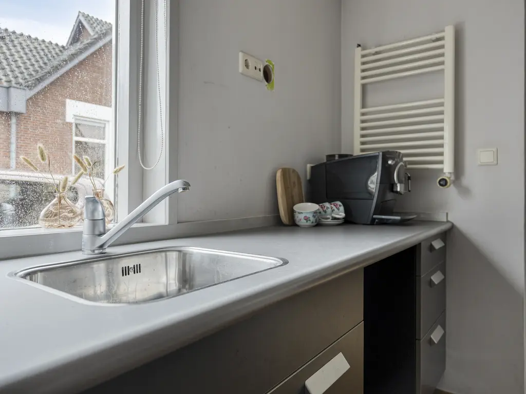 Minneputtestraat 1, THOLEN