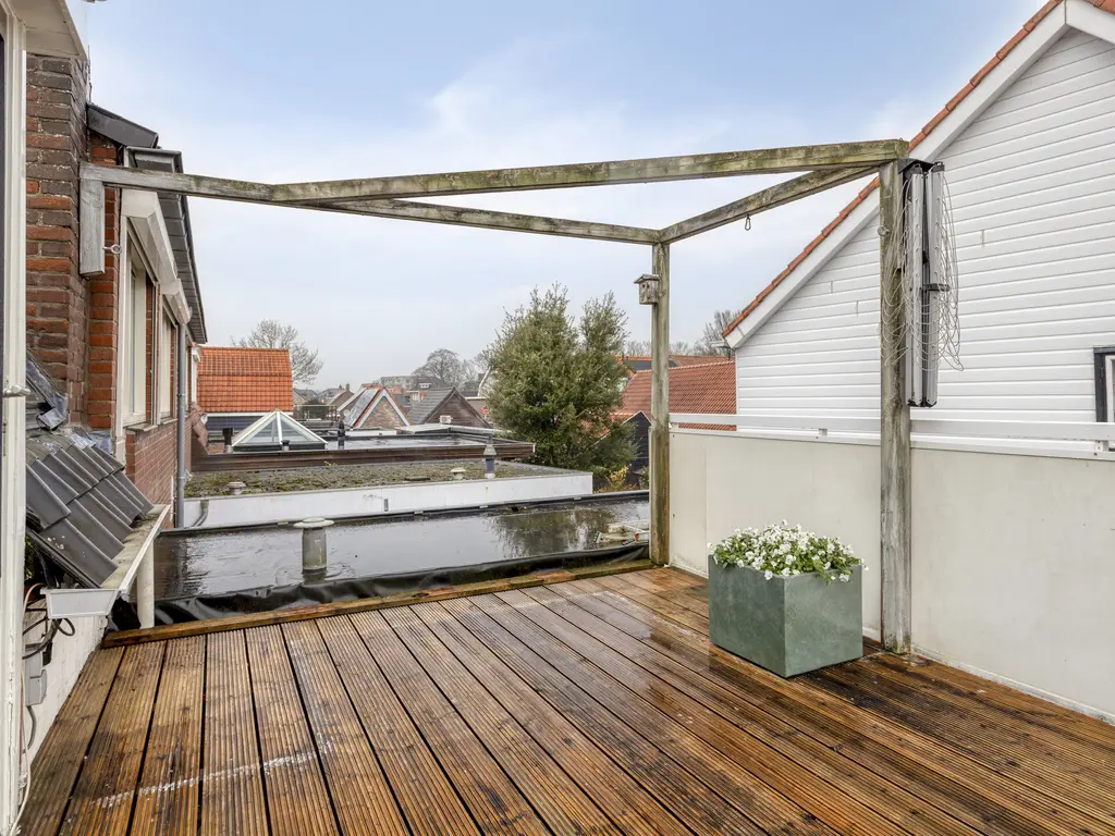 Minneputtestraat 1, THOLEN