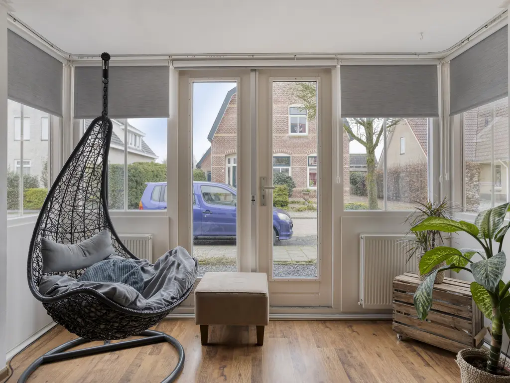 Van Zeylstraat 15, OUD-VOSSEMEER