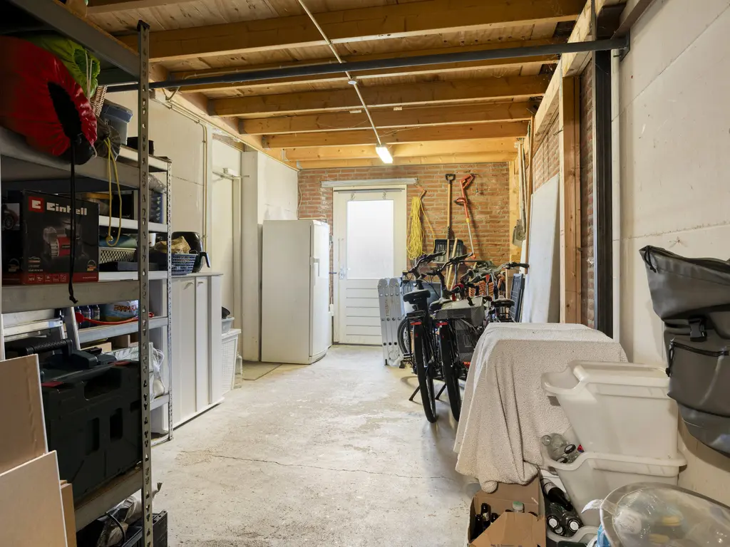 Van Zeylstraat 15, OUD-VOSSEMEER