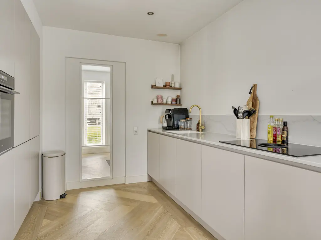 Onder de Zeedijk 8, POORTVLIET