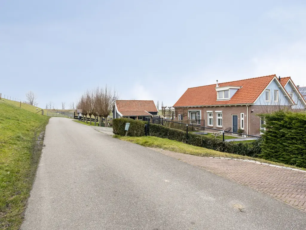 Onder de Zeedijk 8, POORTVLIET