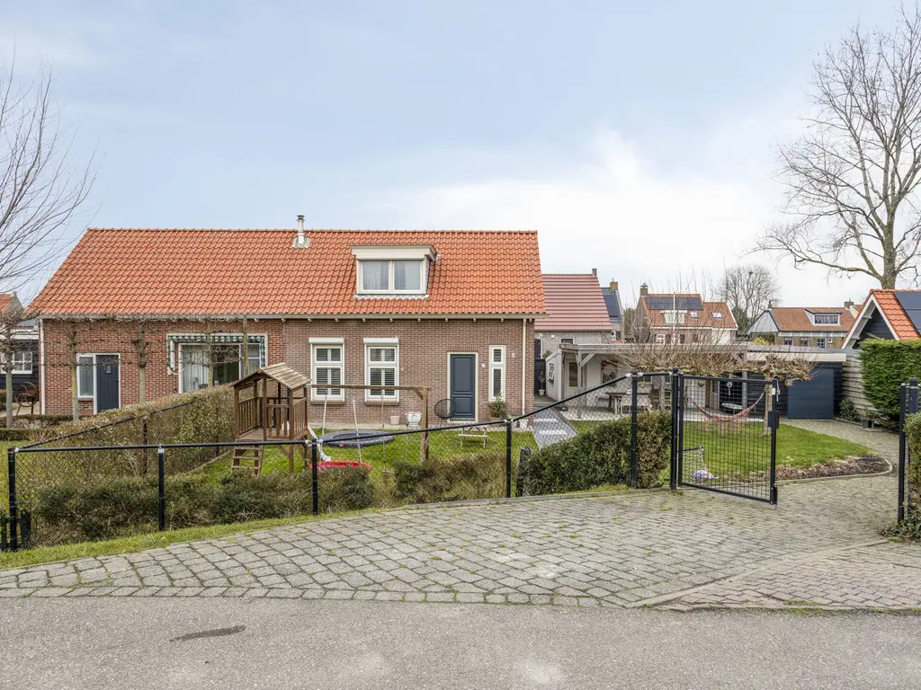 Onder de Zeedijk 8, POORTVLIET