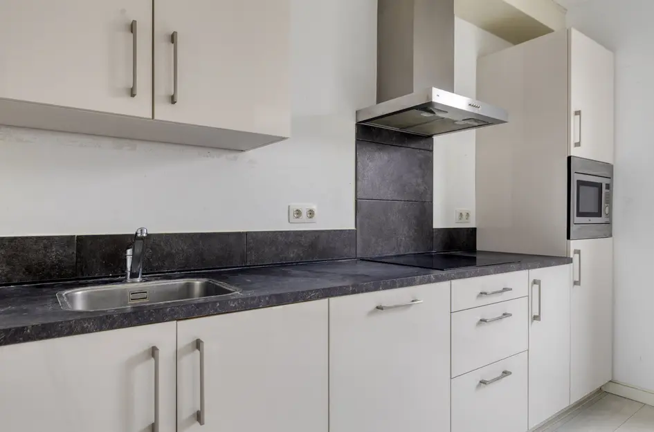 Dokter Bernhardistraat 18